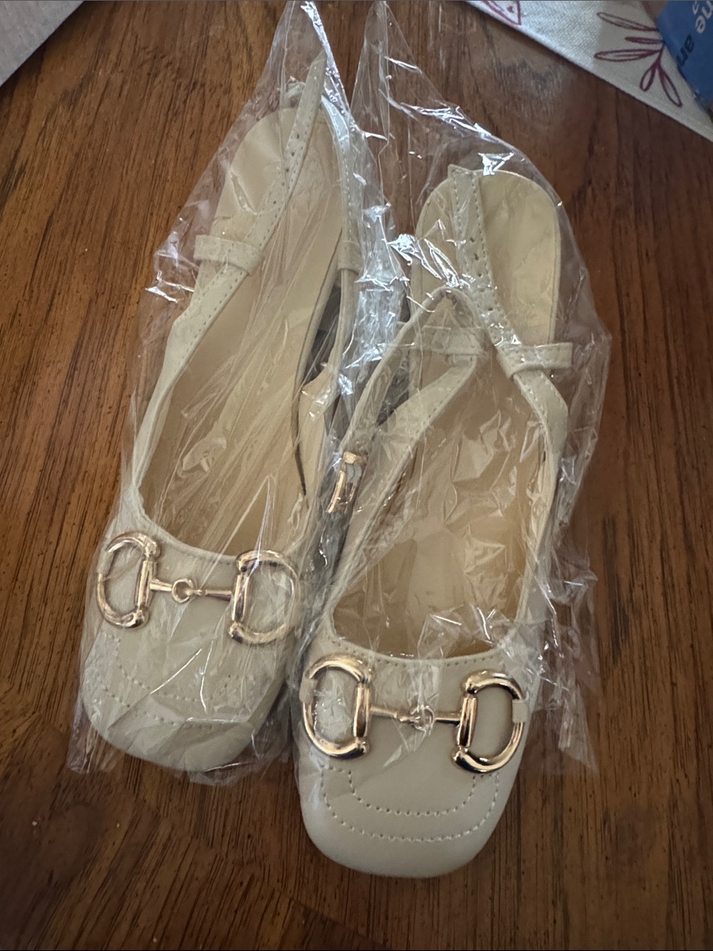 Women’s Cream Slingback Ballet Flats with Gold Buckle